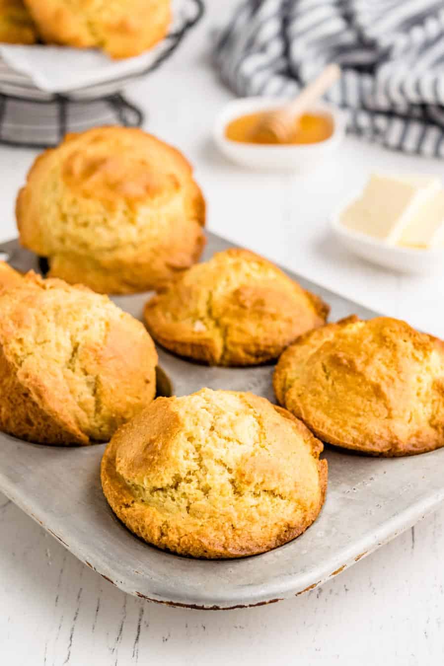 Pantry Staple Cornbread Muffins: Vegan, Gluten-Free Options